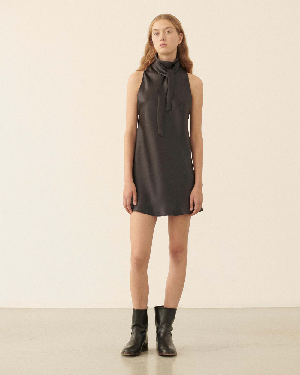 Lucia Dress in Double Silk, Grey - Veronica De Piante